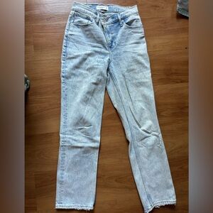 Abercrombie & Fitch Curve Love Light Wash 90’s Straight Leg Jeans